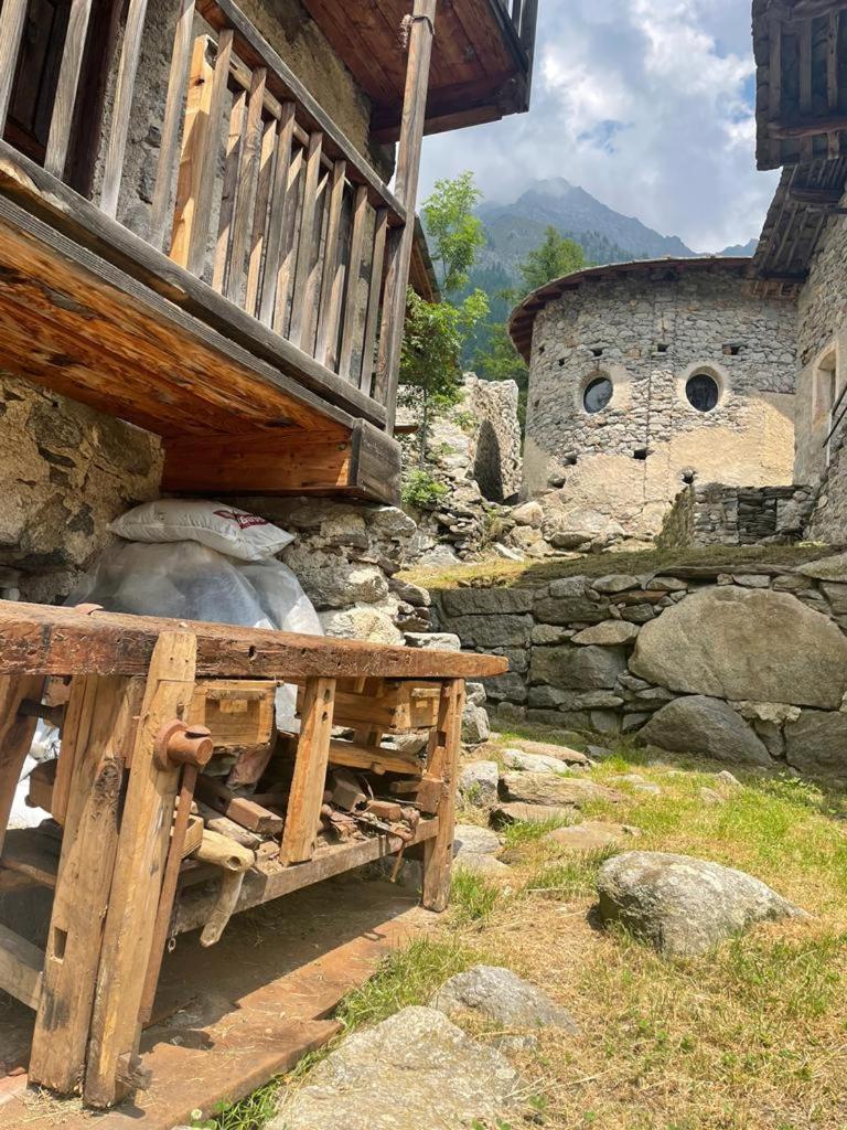 La Mura' - Il Vostro Posto Nel Gran Paradiso Ronco Canavese Exterior photo